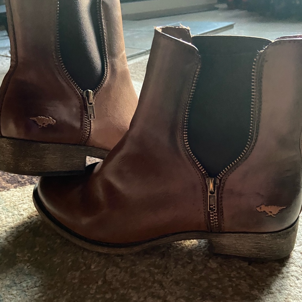 Leather Rocket Dog ankle boots, size 9
